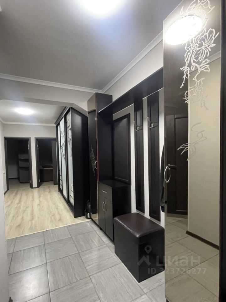 3-комнатная квартира, 81 м² — фотография 2
