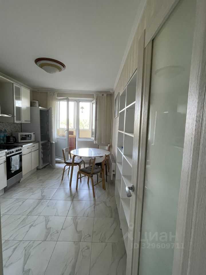 3-комнатная квартира, 82 м² — фотография 3