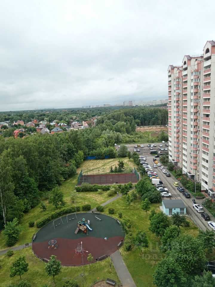 2-комнатная квартира, 70 м² — фотография 3