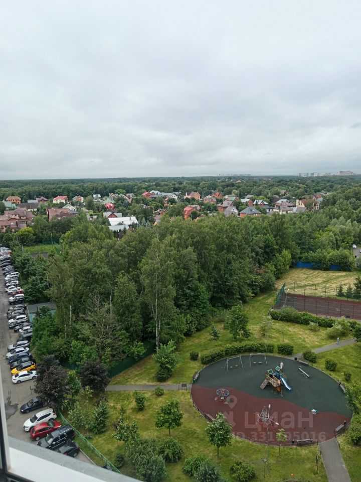 2-комнатная квартира, 70 м² — фотография 2