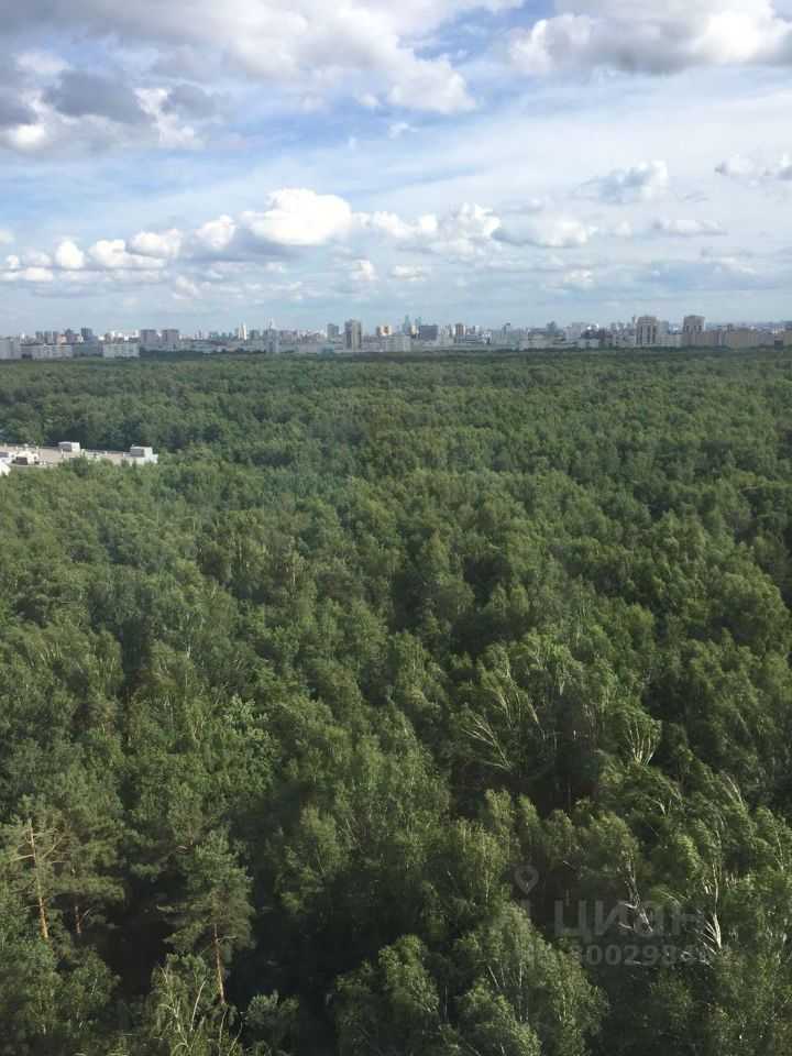 3-комнатная квартира, 70 м² — фотография 2