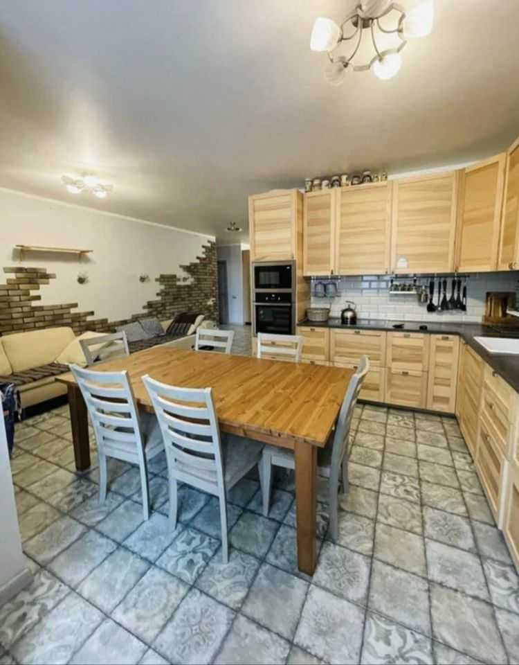 3-комнатная квартира, 125 м²