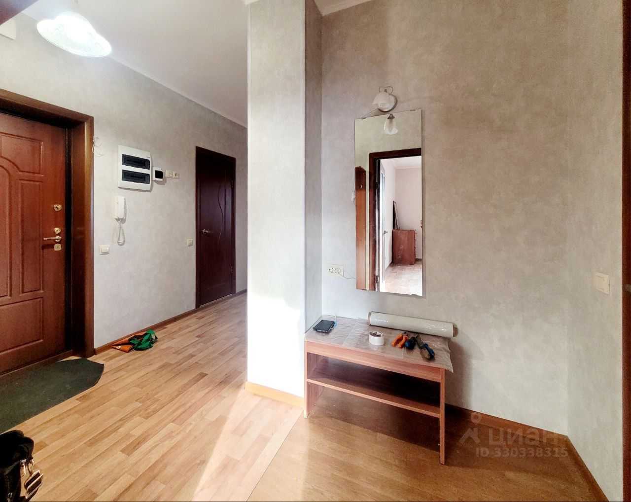 2-комнатная квартира, 67,2 м² — фотография 3