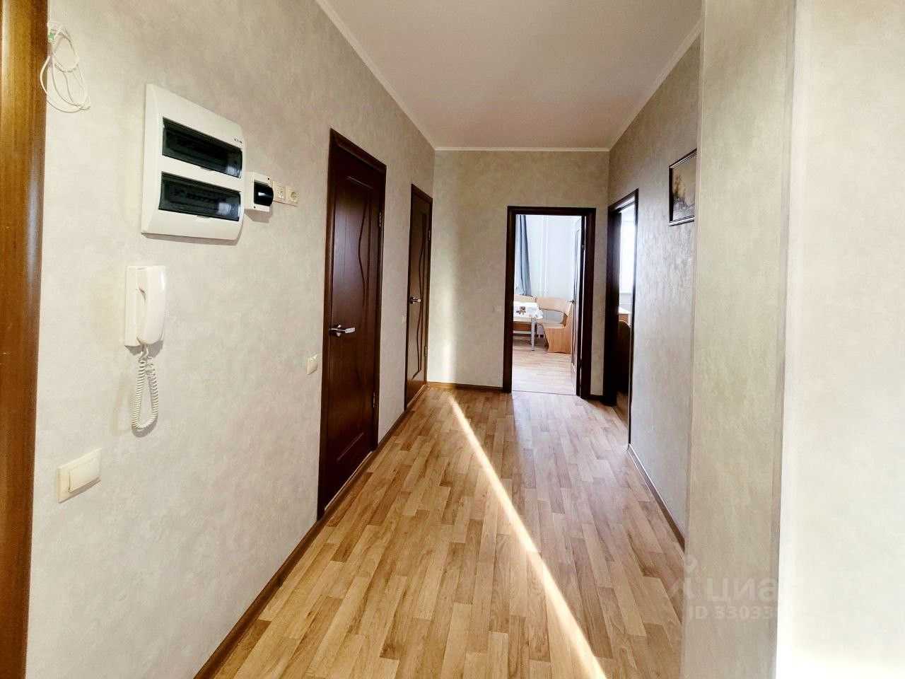 2-комнатная квартира, 67,2 м² — фотография 2