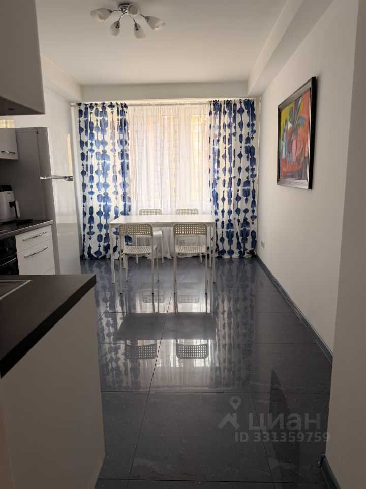 3-комнатная квартира, 85 м² — фотография 3