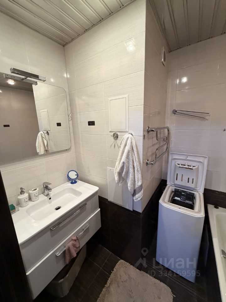 2-комнатная квартира, 64 м² — фотография 2