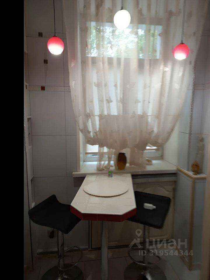 3-комнатная квартира, 72 м² — фотография 2