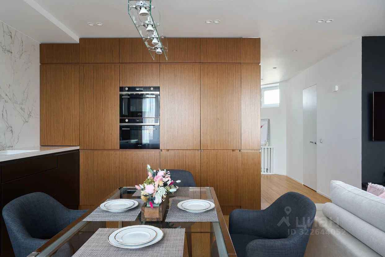 2-комнатная квартира, 81,2 м² — фотография 2