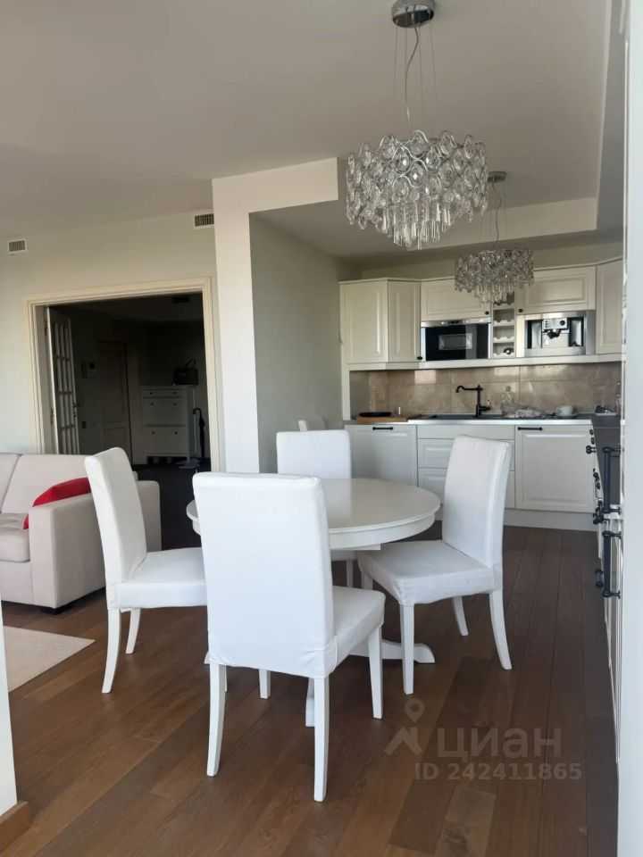 3-комнатная квартира, 90 м²