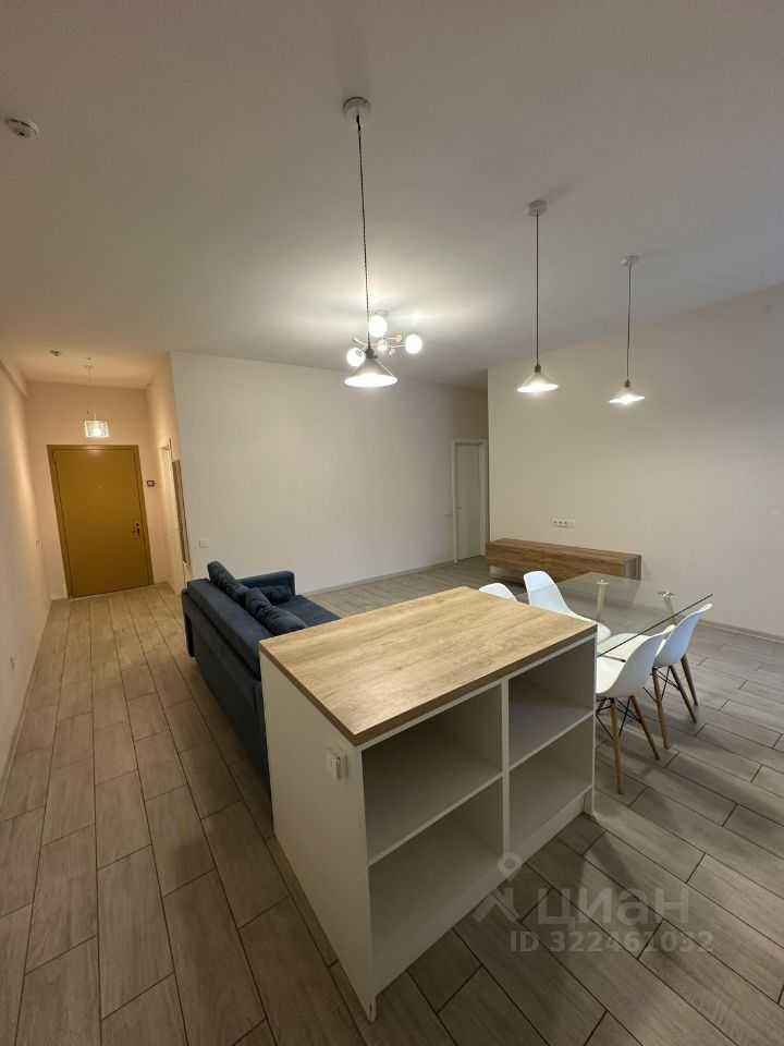 3-комнатная квартира, 72,5 м² — фотография 2