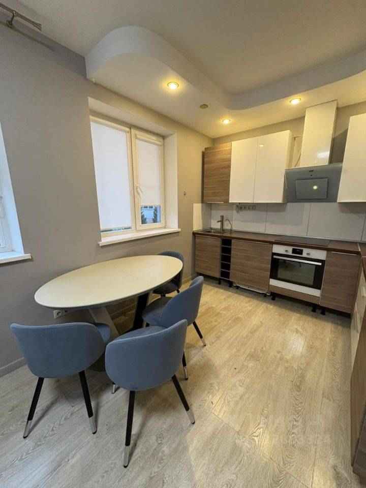 4-комнатная квартира, 98 м²