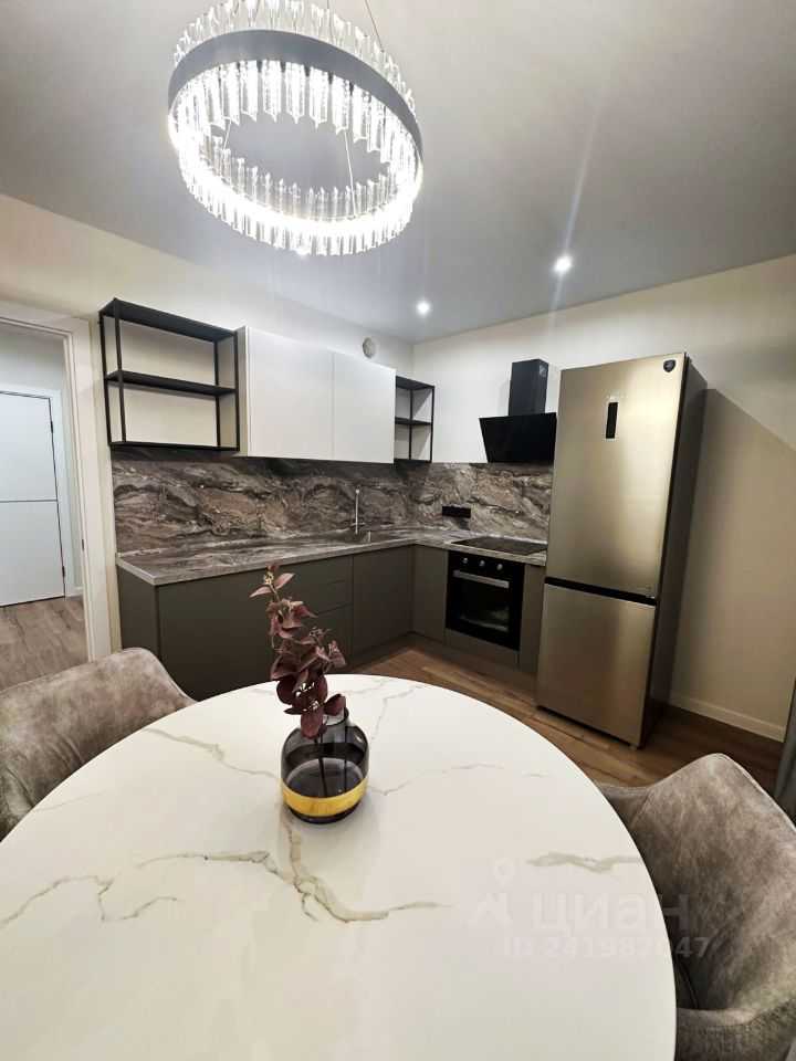 1-комнатная квартира, 42 м² — фотография 2