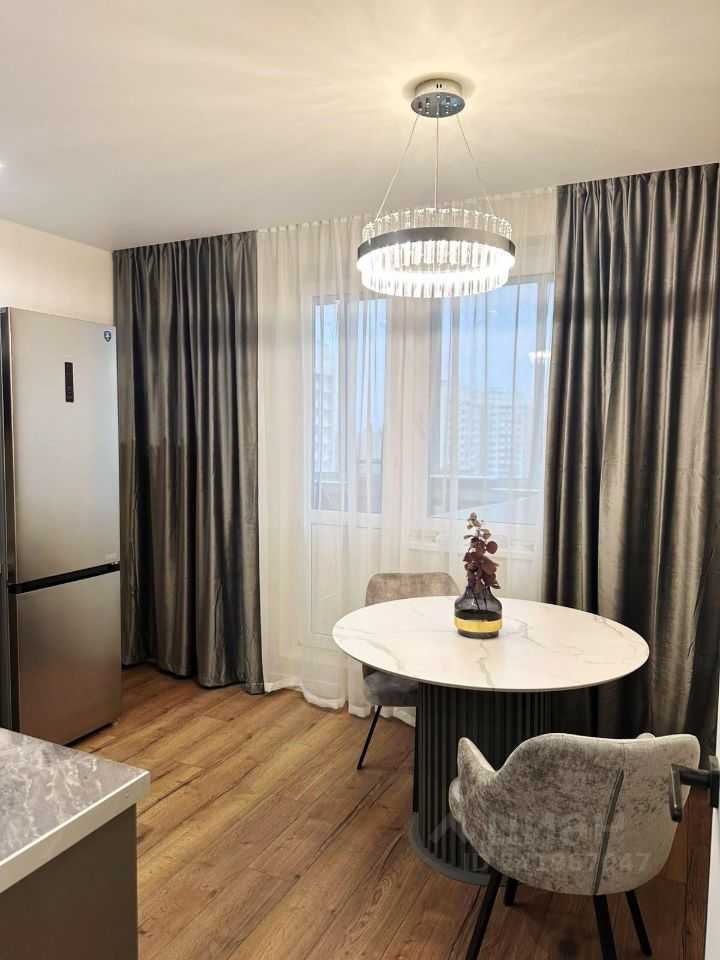 1-комнатная квартира, 42 м² — фотография 3