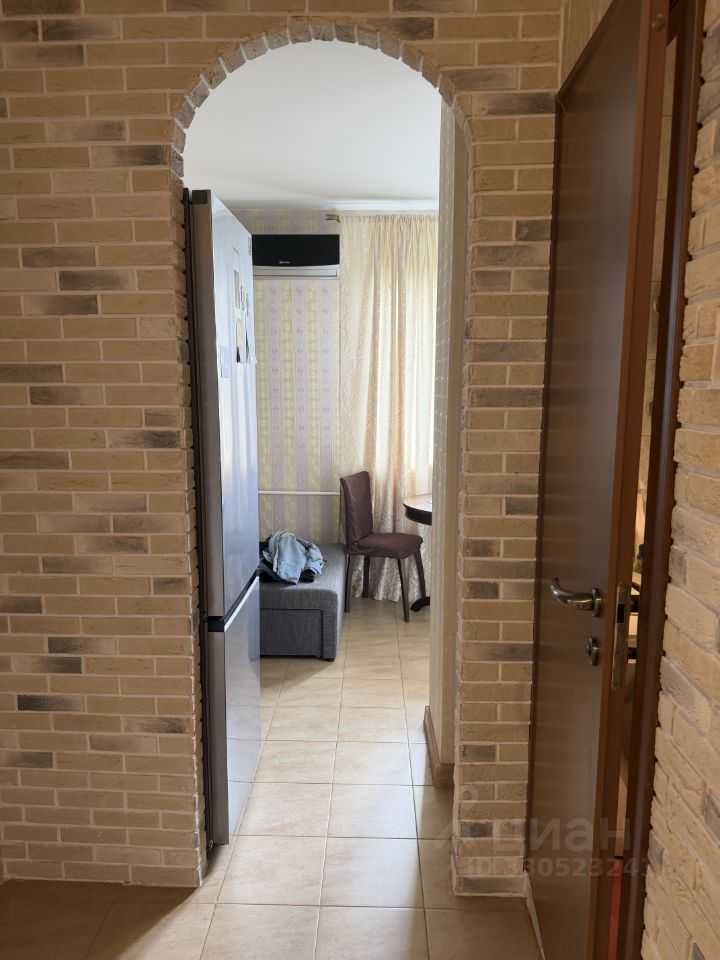 1-комнатная квартира, 37,9 м² — фотография 2