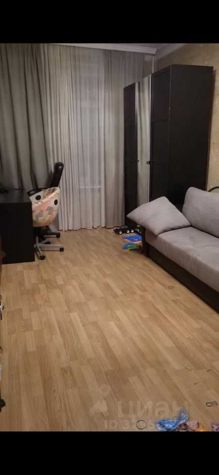 2-комнатная квартира, 65 м² — фотография 2