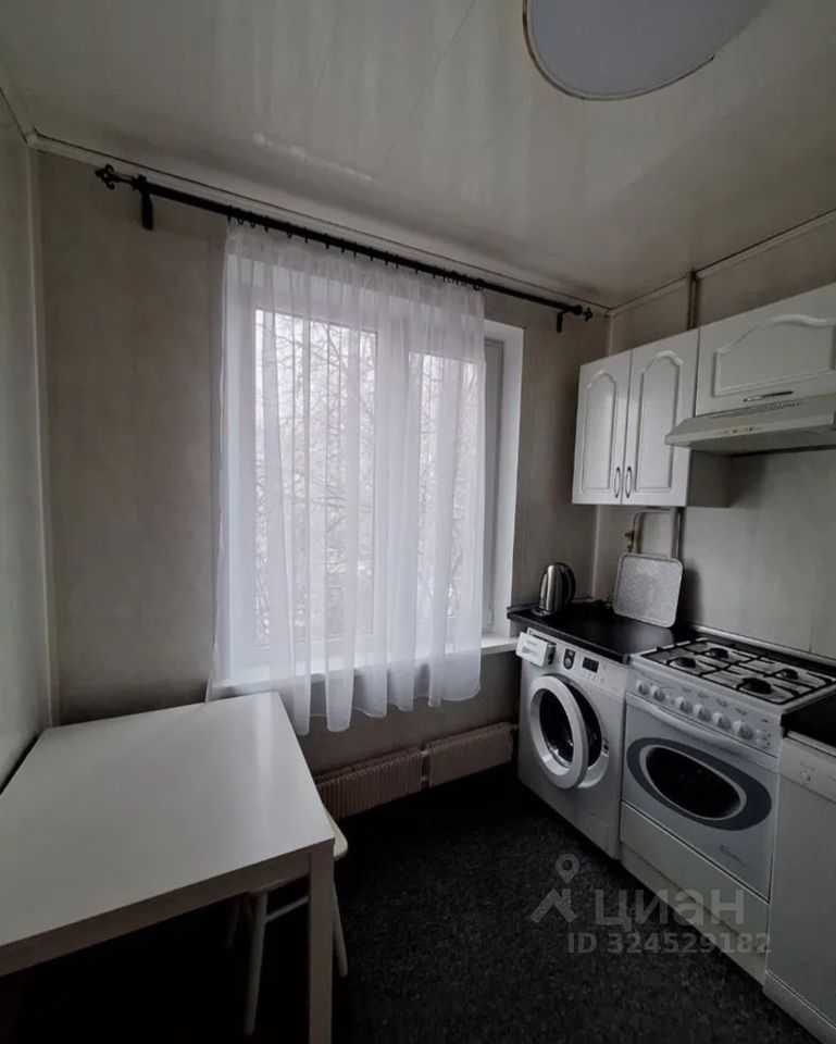 3-комнатная квартира, 50 м² — фотография 3