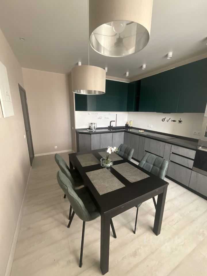 2-комнатная квартира, 67 м² — фотография 3