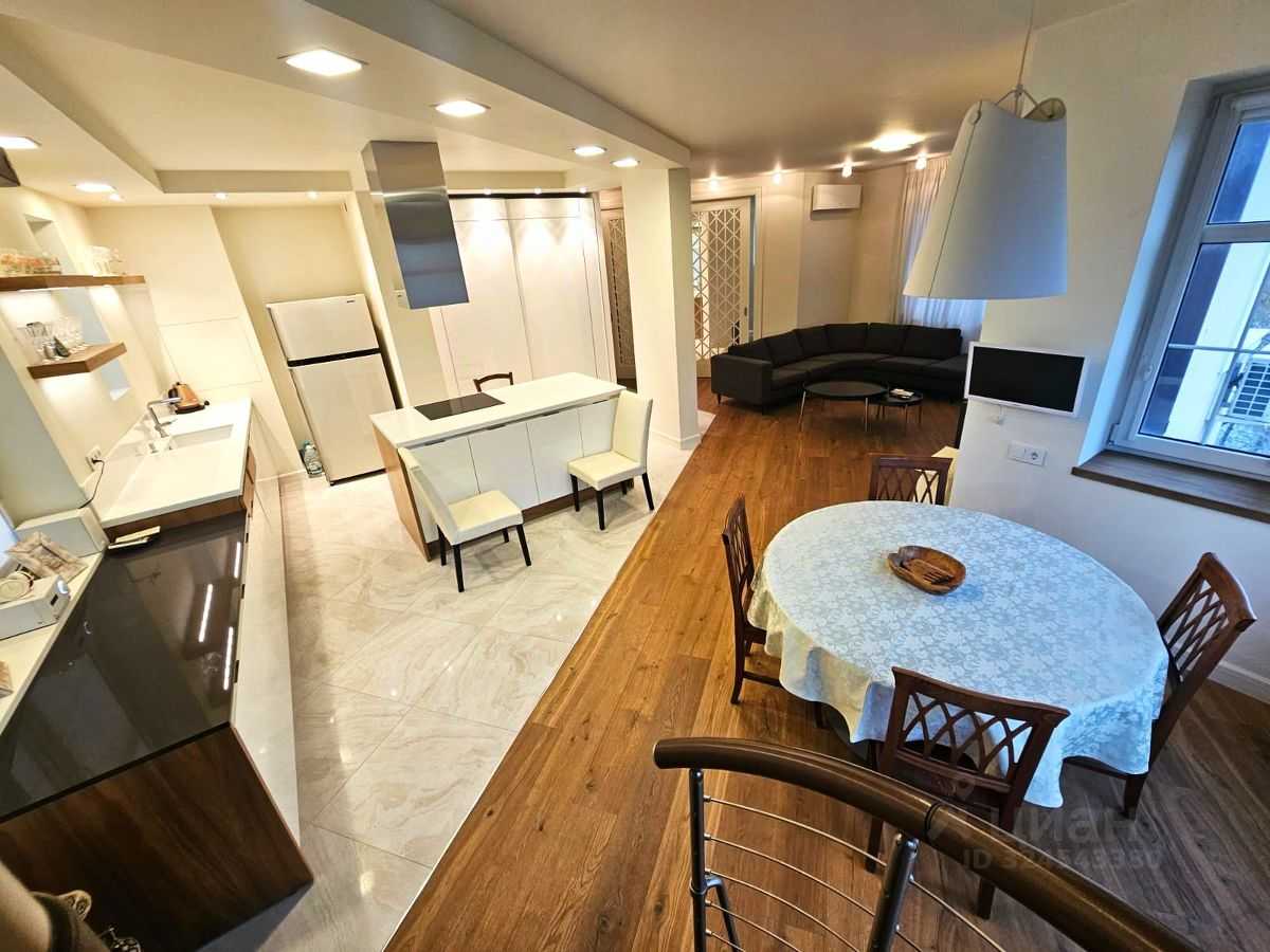 1-комнатная квартира, 100 м² — фотография 2