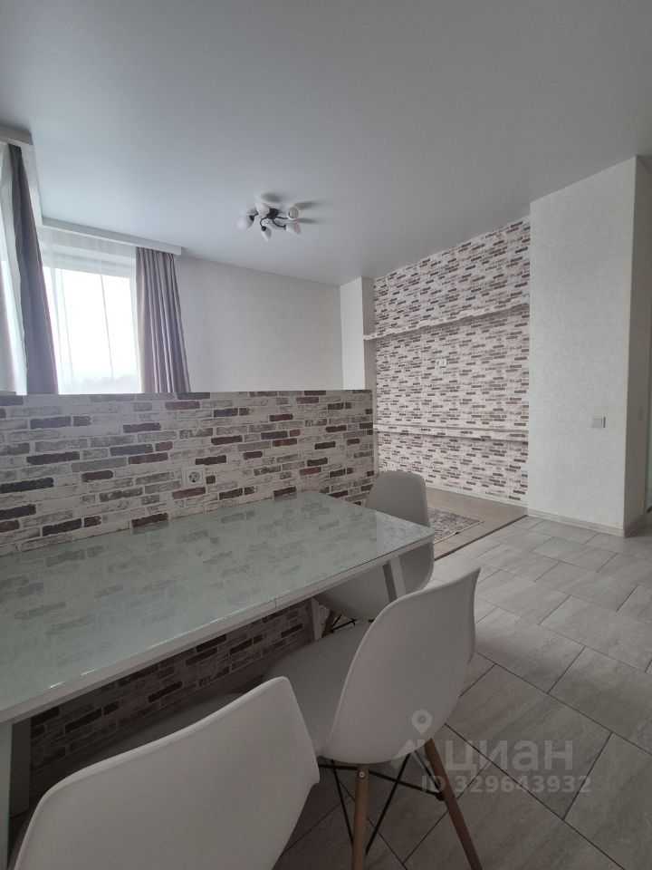 2-комнатная квартира, 56 м² — фотография 3