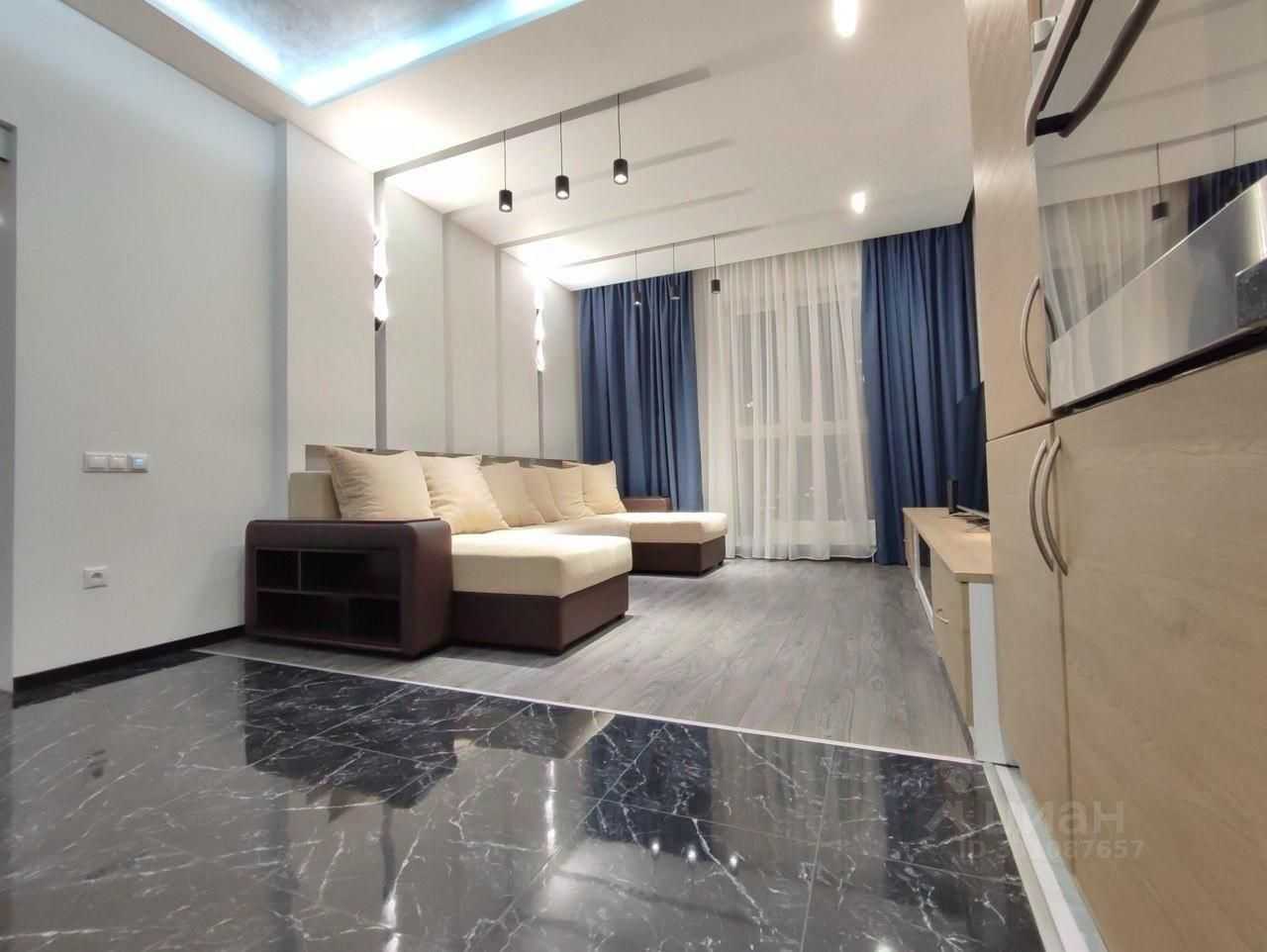 2-комнатная квартира, 70,7 м² — фотография 3