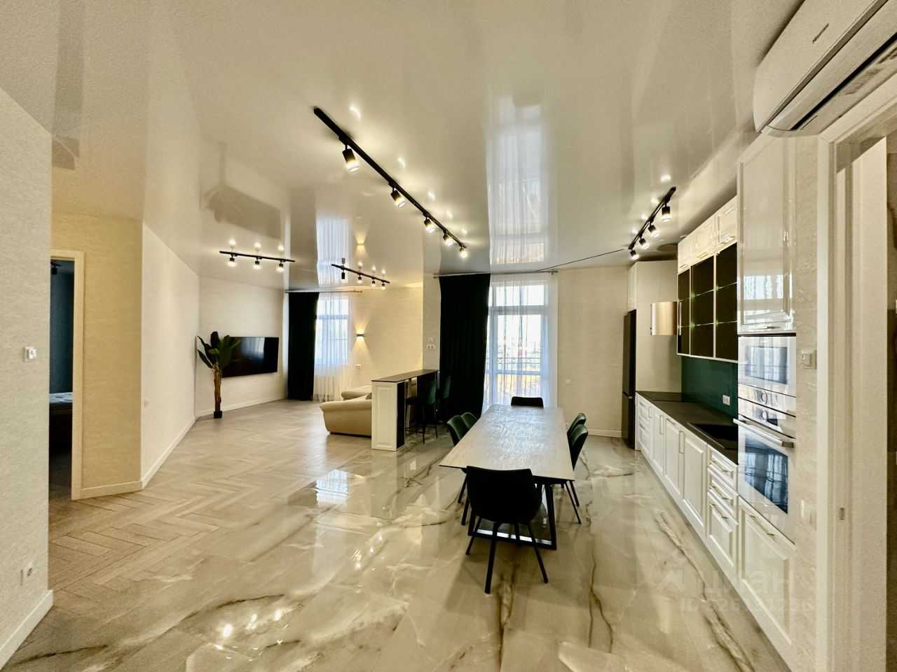 3-комнатная квартира, 135 м² — фотография 2