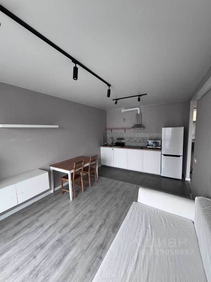 2-комнатная квартира, 70 м² — фотография 3