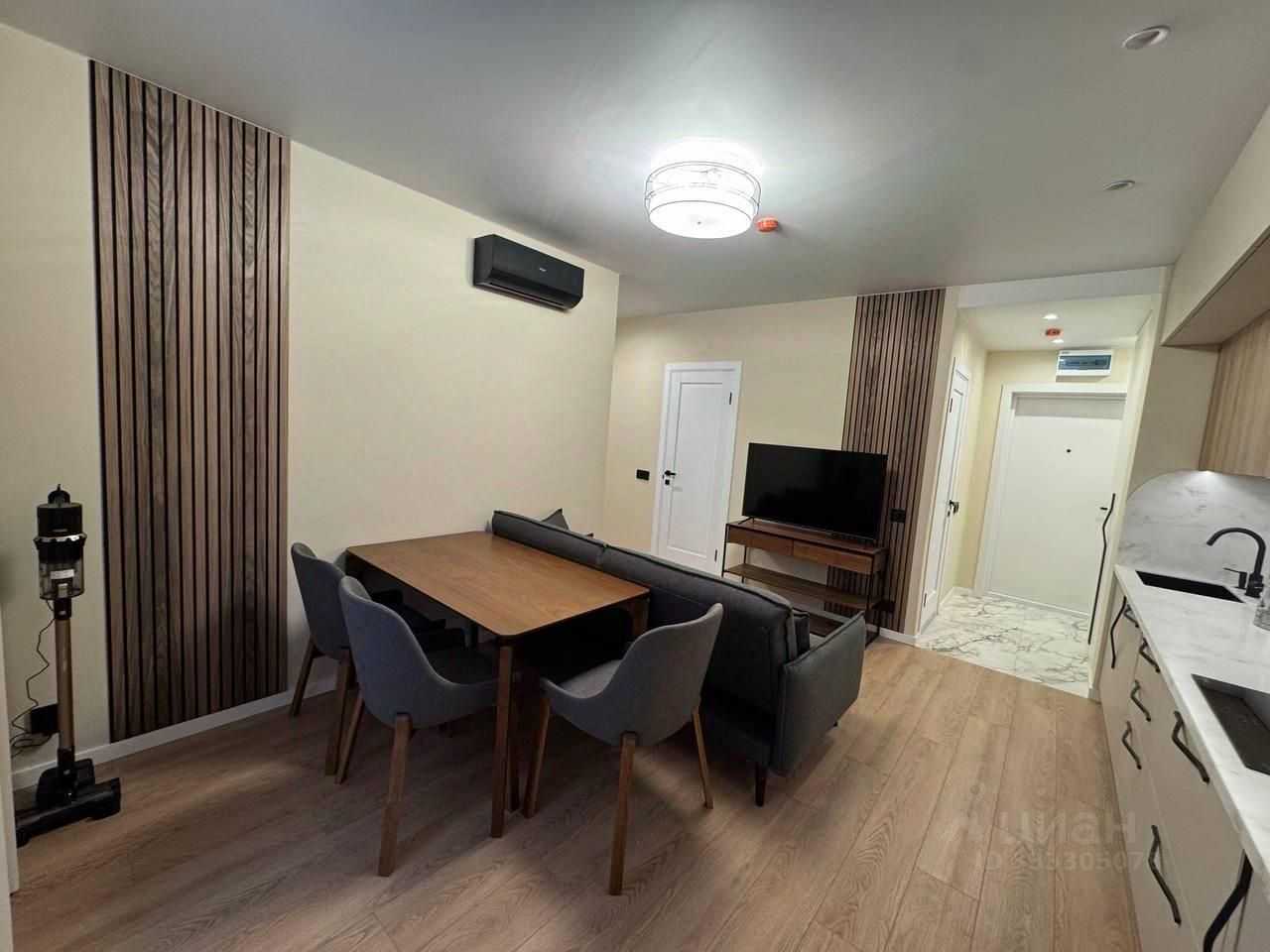 2-комнатная квартира, 55 м² — фотография 2