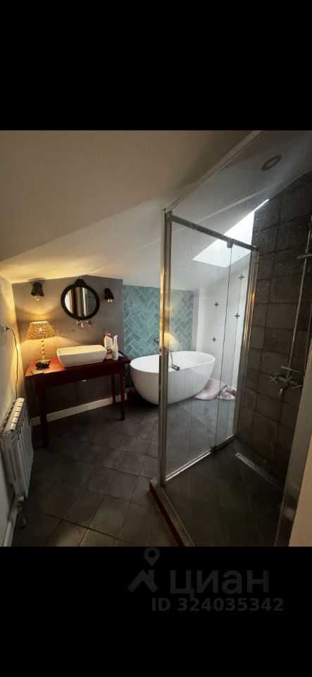 4-комнатная квартира, 110 м² — фотография 3