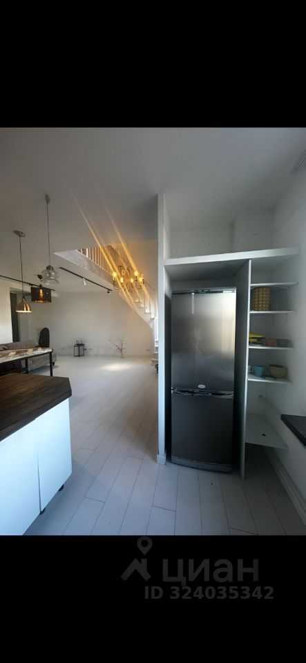 4-комнатная квартира, 110 м² — фотография 2