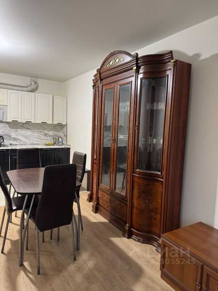 3-комнатная квартира, 105 м² — фотография 2