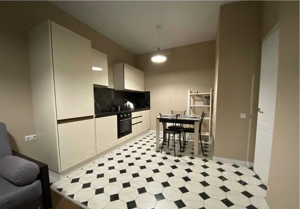 1-комнатная квартира, 52 м² — фотография 3