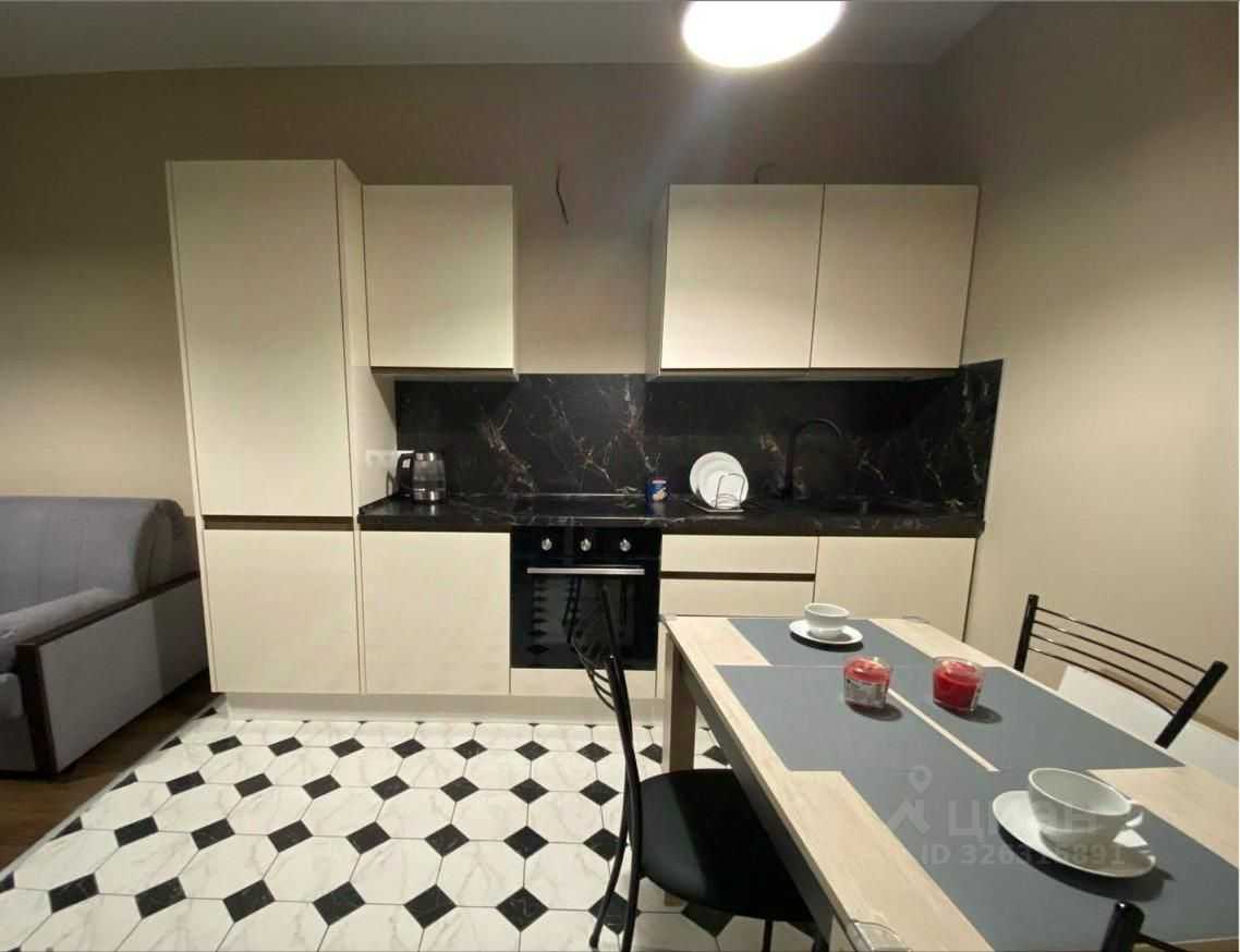 1-комнатная квартира, 52 м² — фотография 2