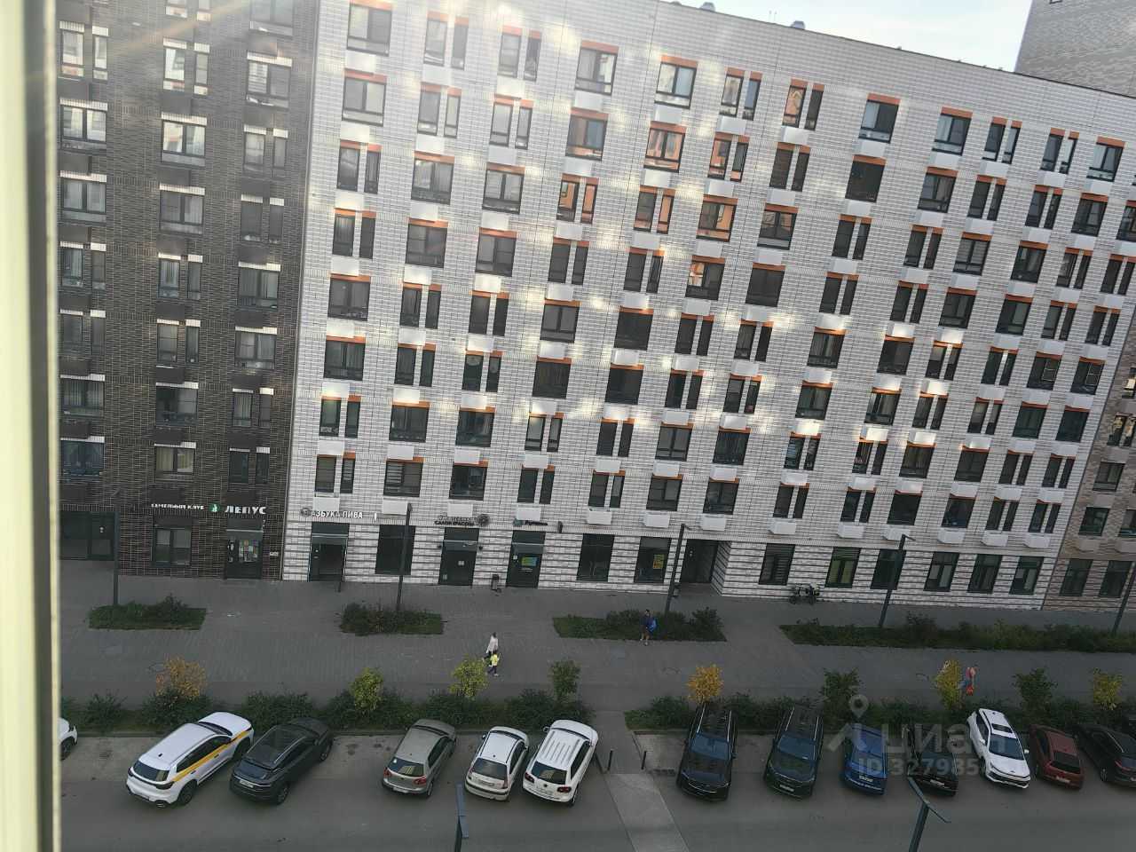 2-комнатная квартира, 42,6 м² — фотография 2