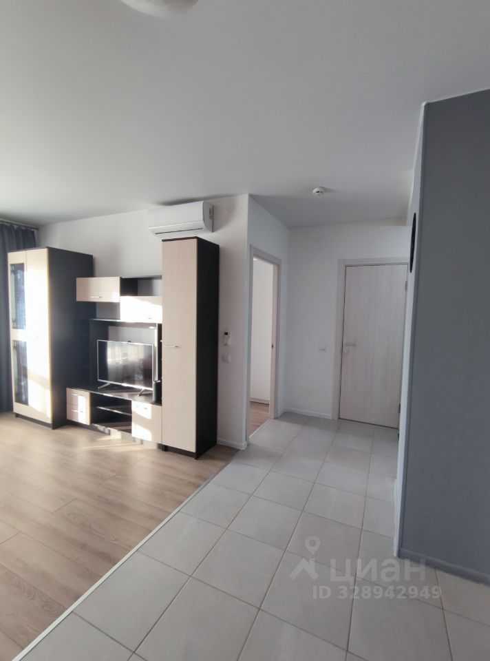 1-комнатная квартира, 43 м² — фотография 2