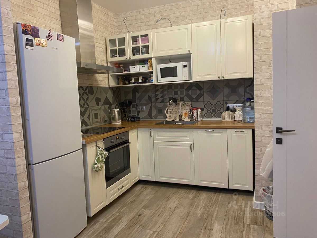 2-комнатная квартира, 42 м² — фотография 3