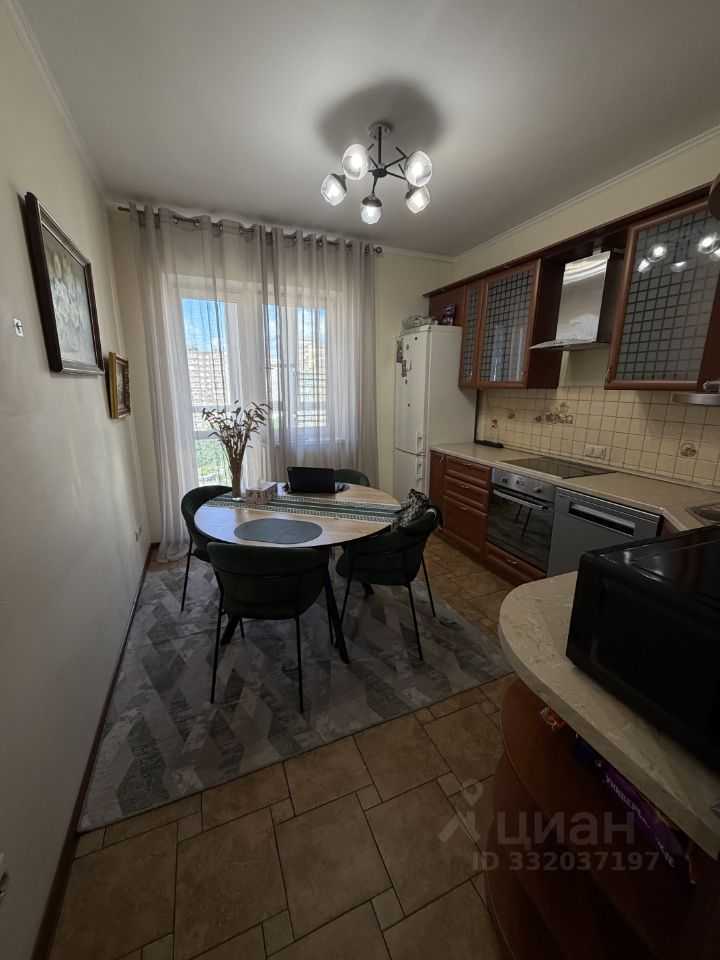 2-комнатная квартира, 58 м² — фотография 2
