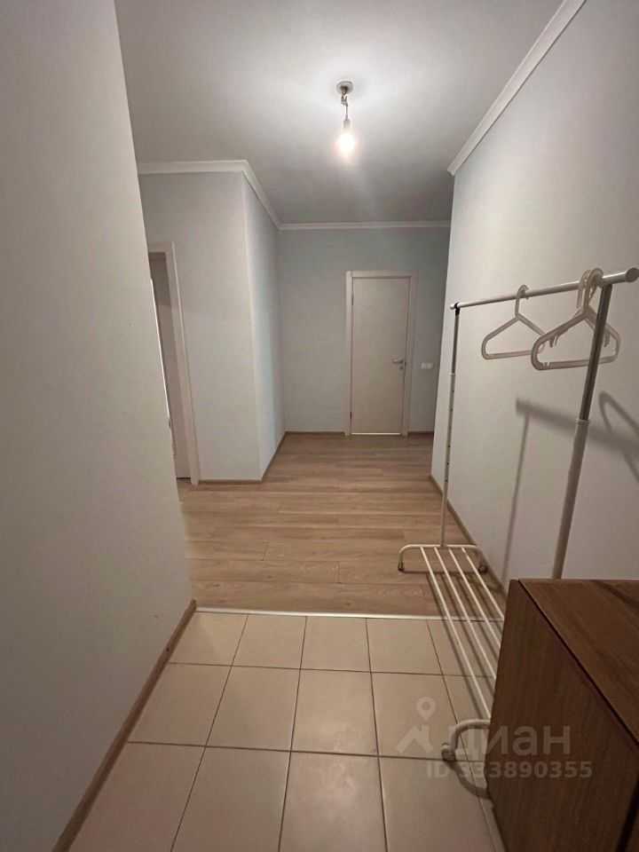 2-комнатная квартира, 69 м² — фотография 3