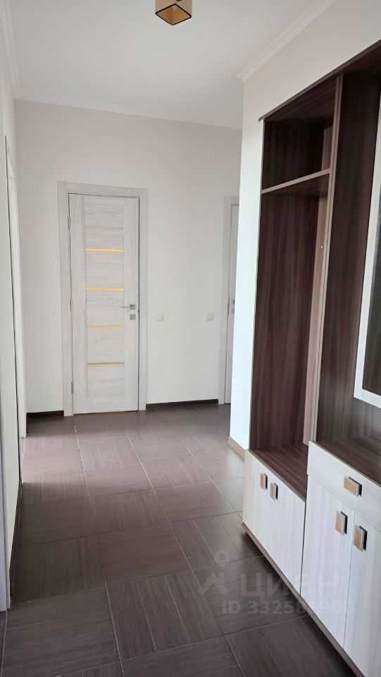 2-комнатная квартира, 70 м² — фотография 3