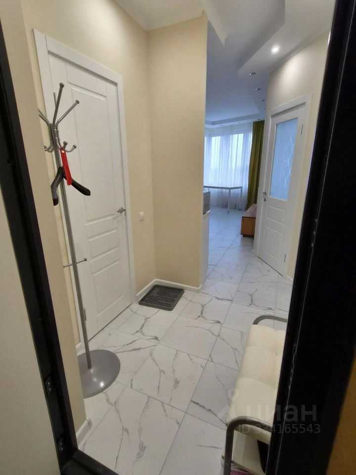 2-комнатная квартира, 37,9 м² — фотография 3