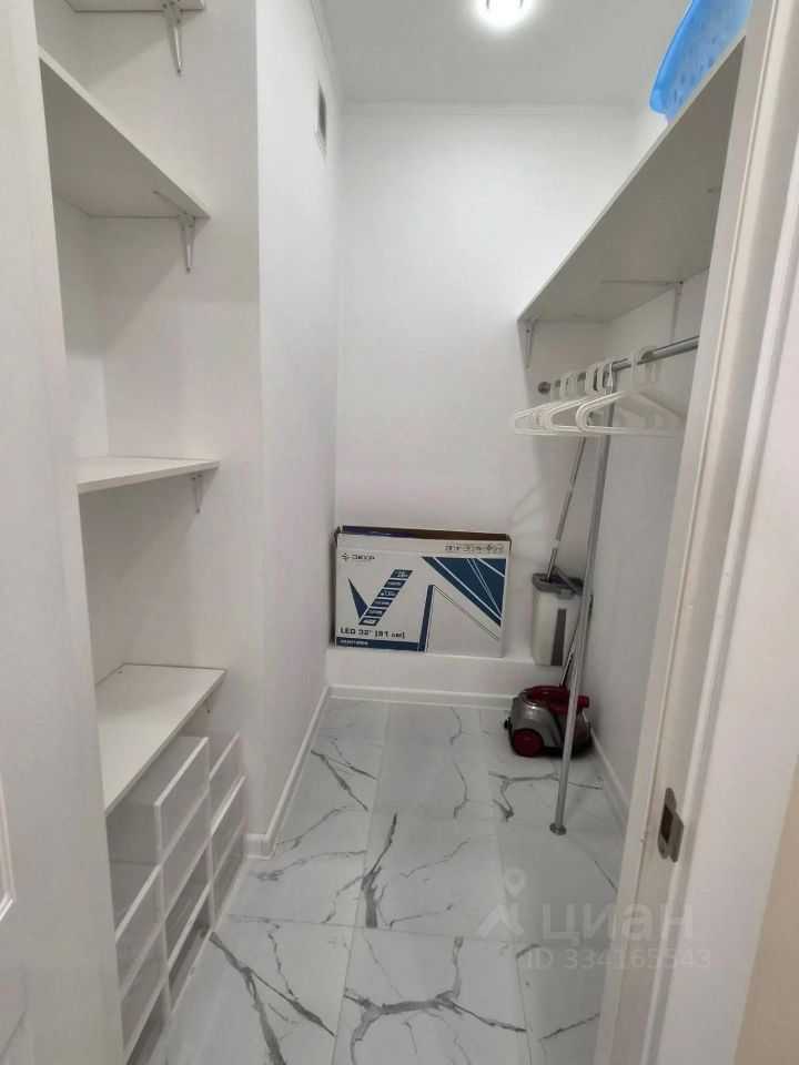 2-комнатная квартира, 37,9 м² — фотография 2