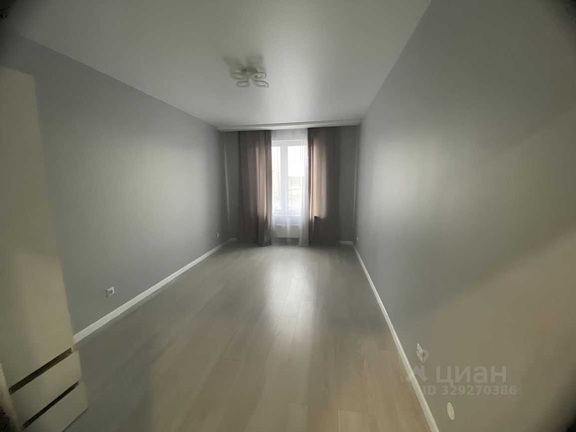2-комнатная квартира, 64 м² — фотография 3