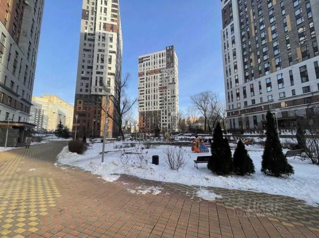 2-комнатная квартира, 57 м² — фотография 2