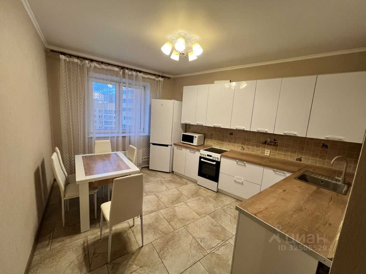 3-комнатная квартира, 90 м² — фотография 2