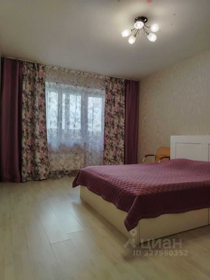 2-комнатная квартира, 55 м² — фотография 2