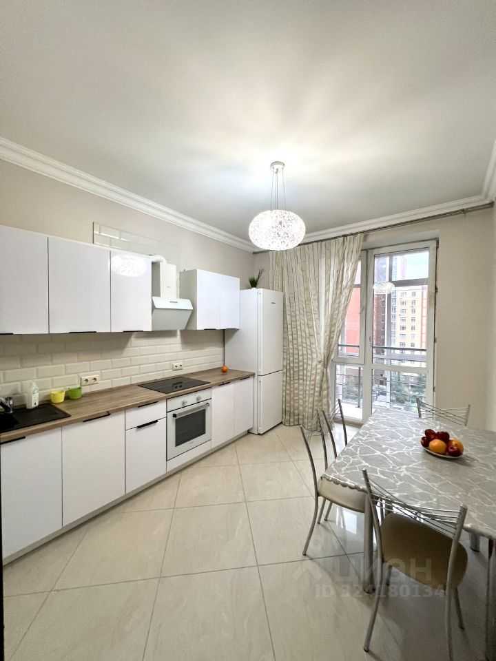 2-комнатная квартира, 60 м²