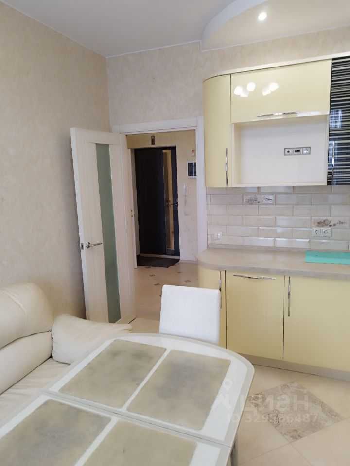 1-комнатная квартира, 46 м² — фотография 3