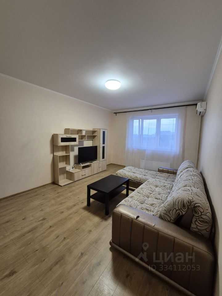 2-комнатная квартира, 69 м² — фотография 2