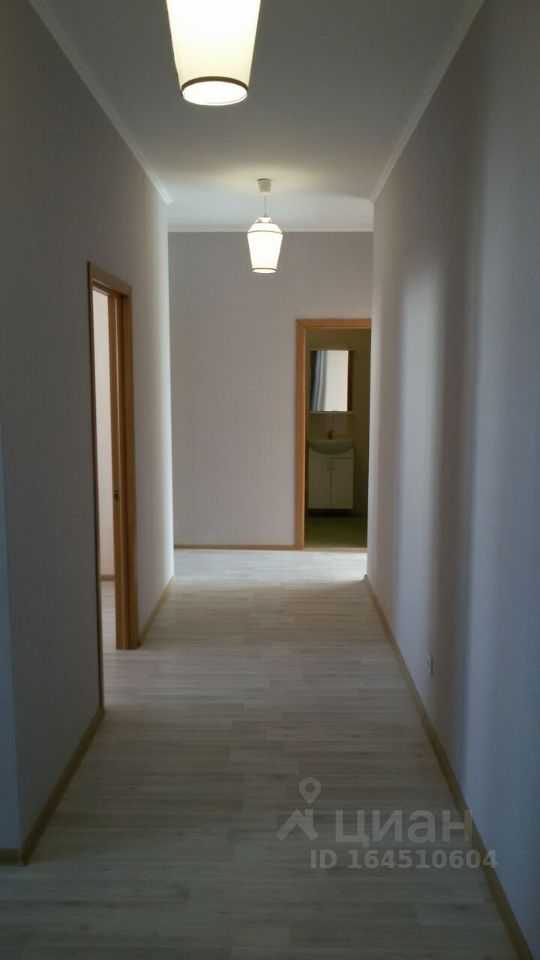 3-комнатная квартира, 95 м² — фотография 2