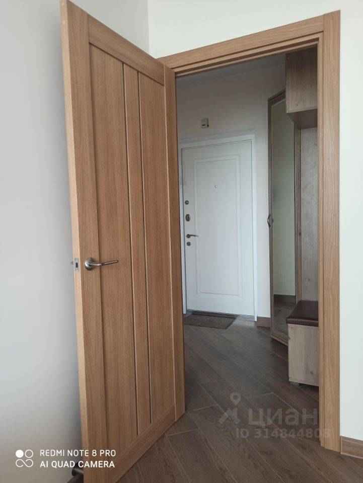 1-комнатная квартира, 42 м² — фотография 3