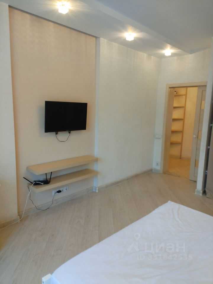 2-комнатная квартира, 68 м² — фотография 3